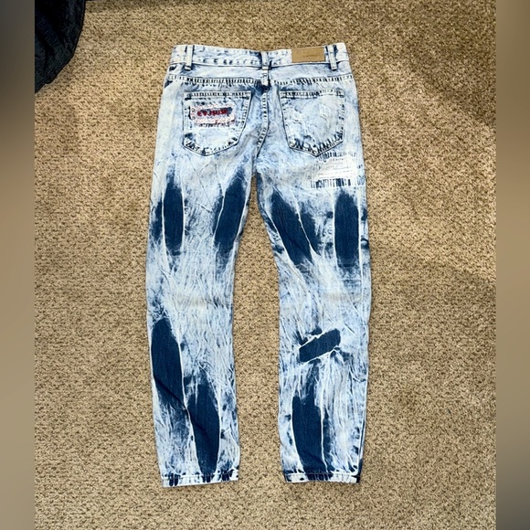 Men’s Distressed Light Wash Denim Jeans with Embroidered Patchwork - Size 30 - Picture 2 of 3